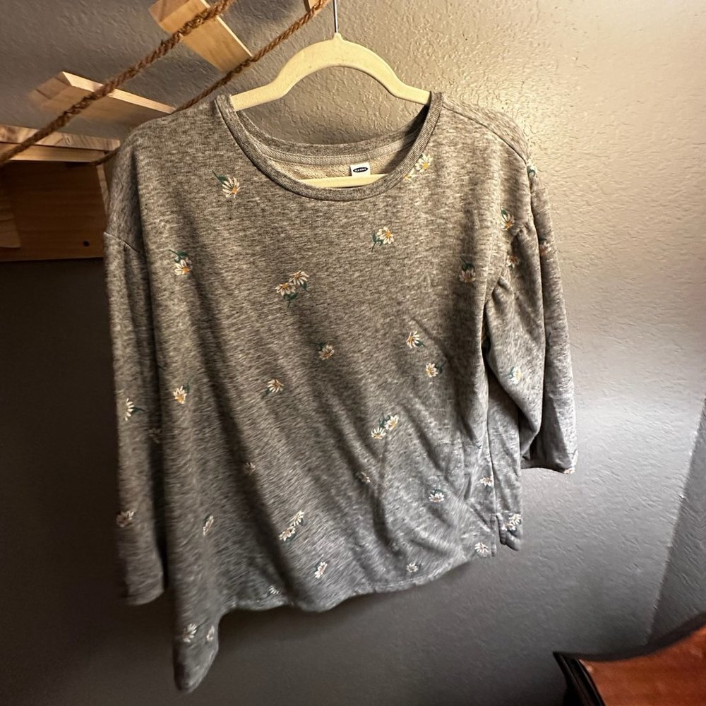 Old Navy Sweatshirt
